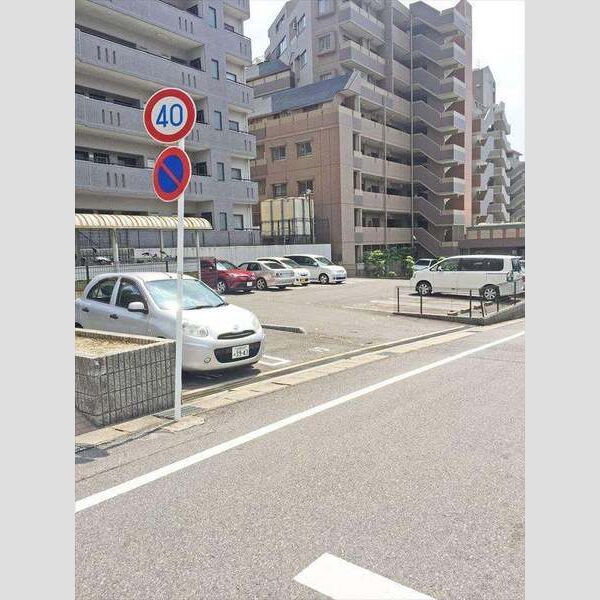 その他　駐車場