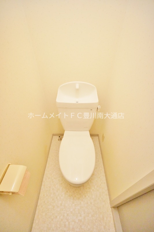 トイレ　同型別部屋写真