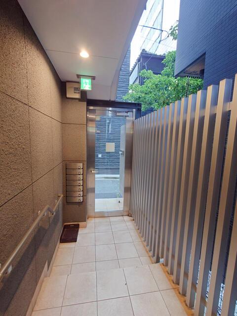 エントランス　?