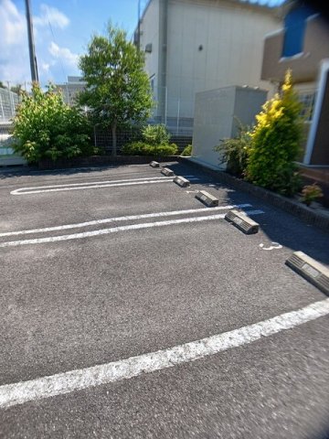 駐車場　駐車場があります