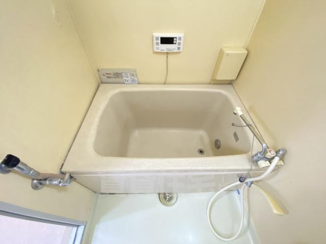 深草西浦住宅の風呂写真