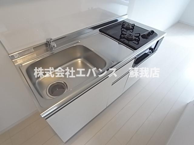キッチン　二口コンロ・グリル付のキッチンです