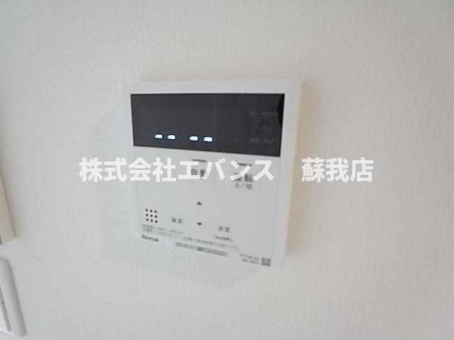 その他設備　追い焚き機能付き給湯です