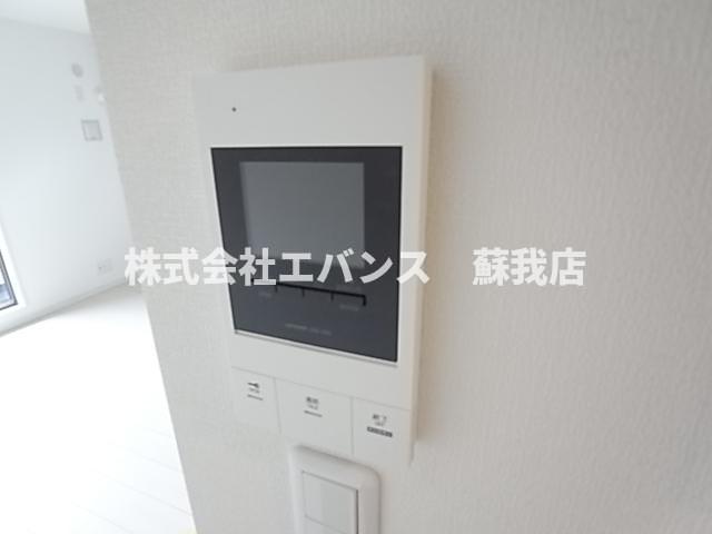 セキュリティ　来客時も安心のモニタ付インターホンです