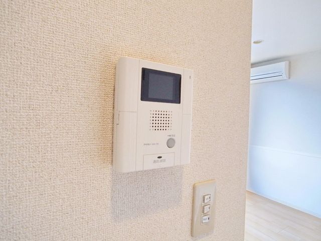 セキュリティ　♪モニターで突然の来訪者を事前にチェック！♪
