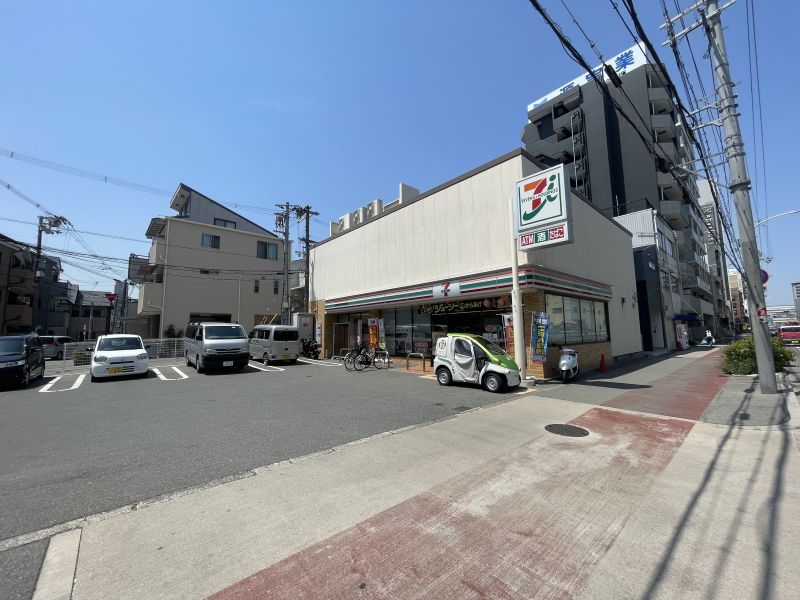 コンビニ　セブンイレブン大阪中本5丁目店（コンビニ）まで178m