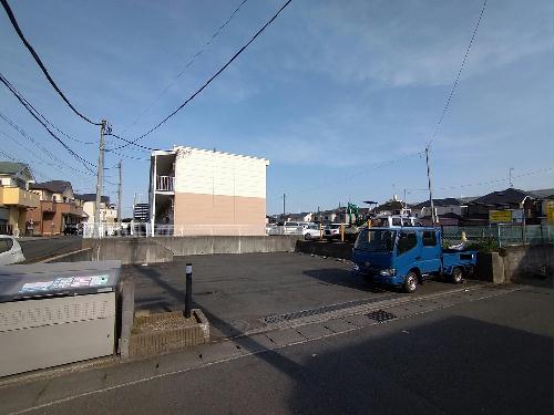 駐車場　６台管理