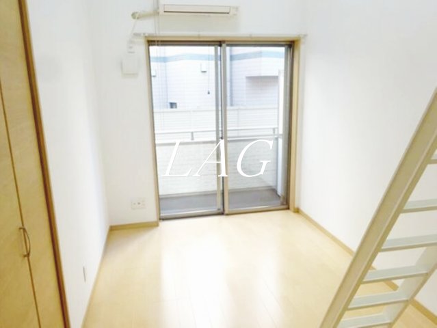 居室・リビング　洋室のお部屋です。