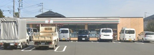 コンビニ　セブンイレブン開成町牛島店（コンビニ）まで804m