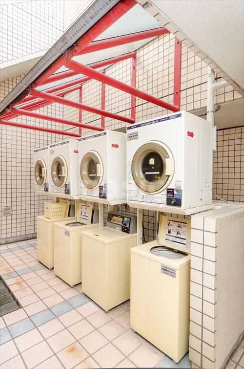 その他共有部分　コインランドリー