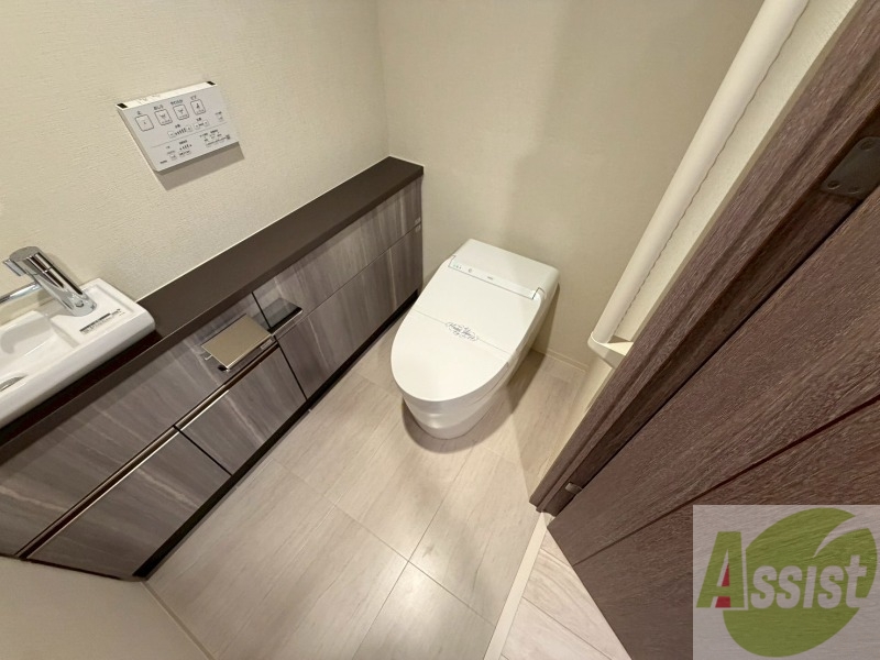 トイレ　トイレです。ウォシュレット付を探している方、おすすめです！