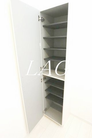 その他設備　シューズボックスです。