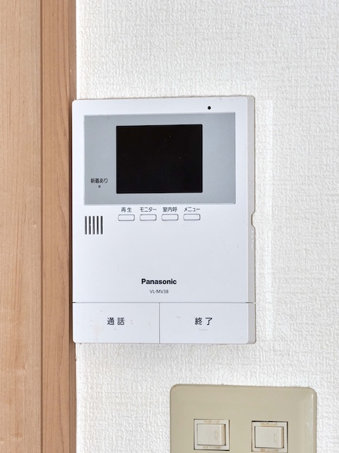 セキュリティ　カラーモニター付インターホン