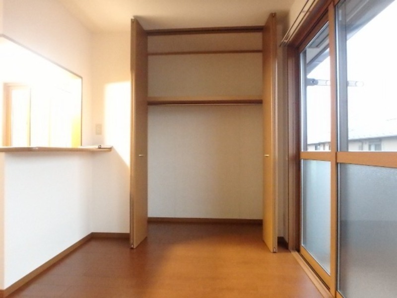 収納　図面と現状に相違がある場合には現状を優先