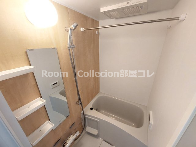 バス・シャワールーム　※同物件他部屋写真 反転の場合有