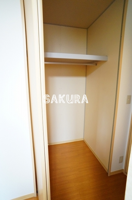 収納　お荷物の多い方でも安心のクローゼット付き♪