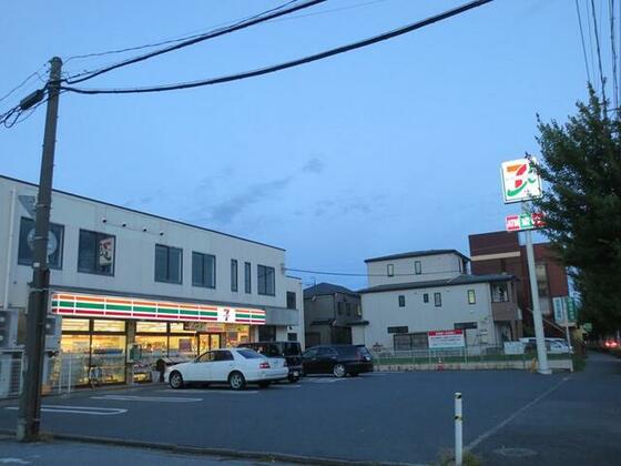 コンビニ　セブンイレブン北柏３丁目店（コンビニ）まで136m