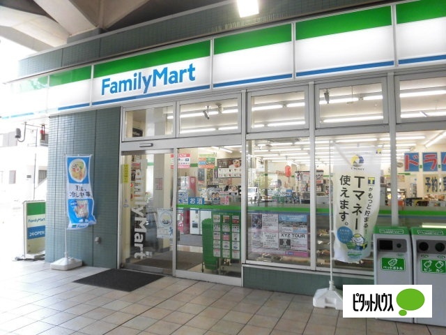コンビニ　ファミリーマート妙典駅西口店（コンビニ）まで499m