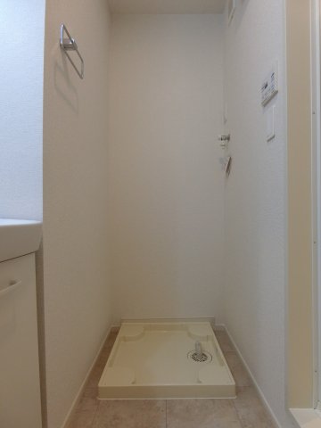 その他設備　イメージB102号室の写真（反転あり）