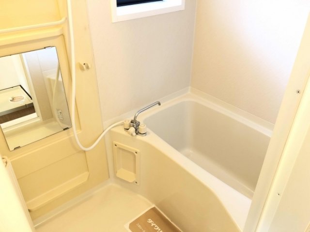 バス・シャワールーム　日々の疲れを癒すお風呂付です