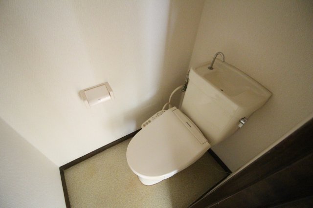 ハイツたかはしのトイレ写真