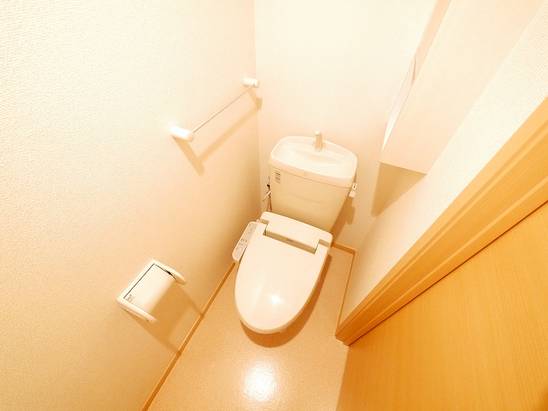 トイレ　ゆったりとした空間のトイレです