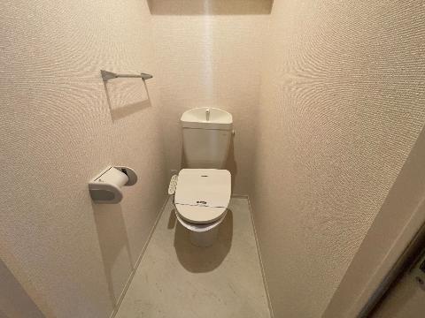 トイレ　シャワー付トイレ