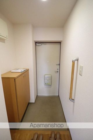 富山地鉄本線 越中荏原駅 徒歩30分 3階建 築17年の玄関写真
