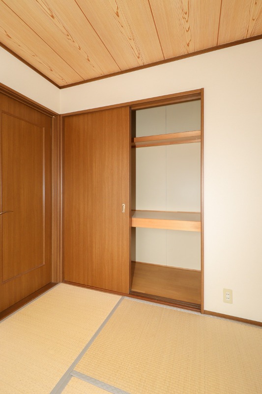 収納　図面と現状に相違がある場合には現状を優先