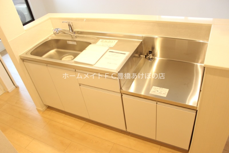 キッチン　同型別部屋写真