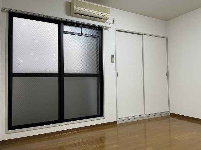 居室・リビング　参考写真掲載。
