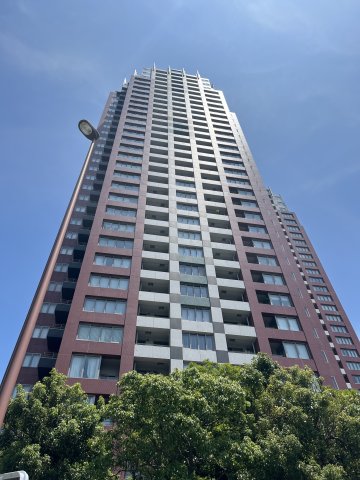 建物外観　THE TOWERS DAIBA WEST