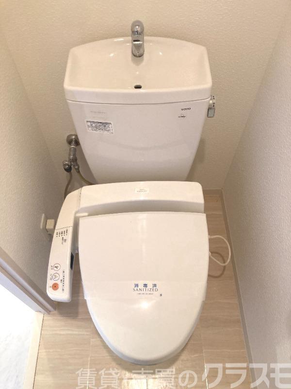 トイレ　ウォシュレット＆ウォームレット