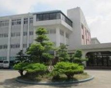 中学校　浜松市立佐鳴台中学校（中学校）まで823m