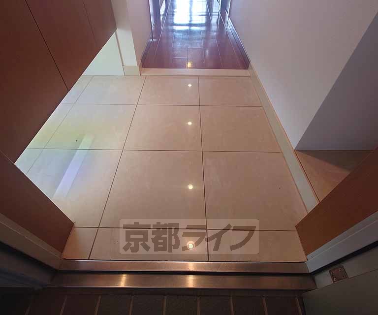 玄関　広めの玄関