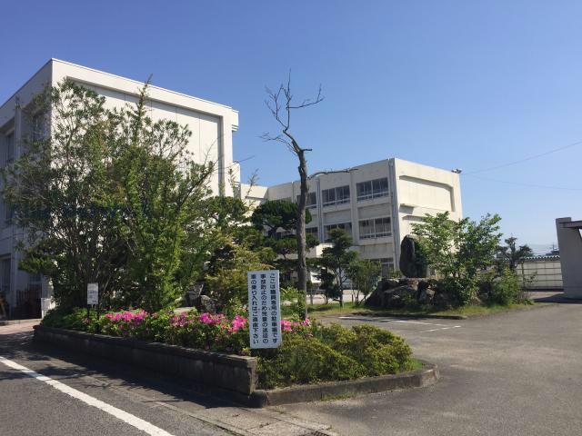 小学校　阿南市立見能林小学校（小学校）まで891m