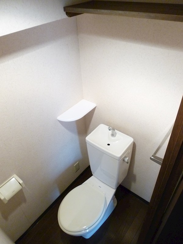 トイレ　別部屋参考
