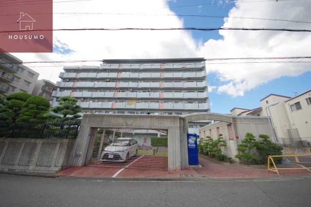 建物外観　南向き側の外観です