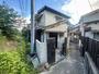 川西能勢口駅より徒歩10分 築65年2ヶ月の賃貸物件