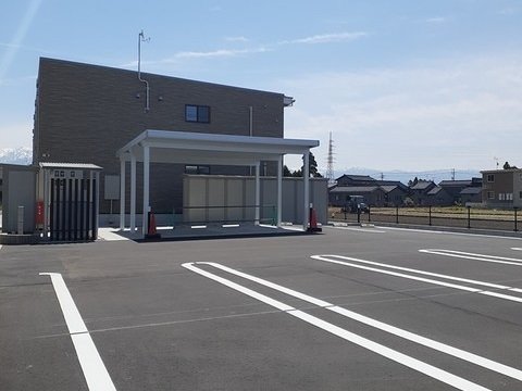 駐車場　駐車場があるので、車を買う予定の方も安心です