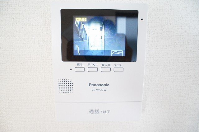 セキュリティ　モニター付きインターホン