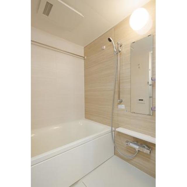 バス・シャワールーム　※写真は同タイプ住戸です。