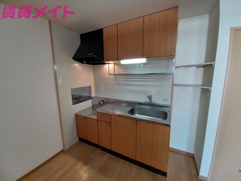 キッチン　別部屋写真