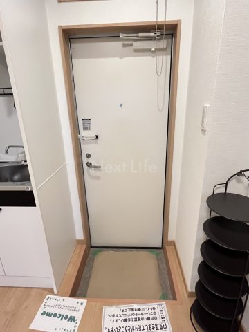 玄関　リバレッジセブン