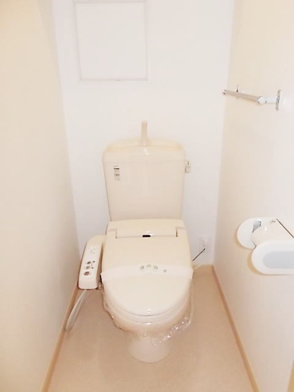トイレ　図面と現状に相違がある場合には現状を優先