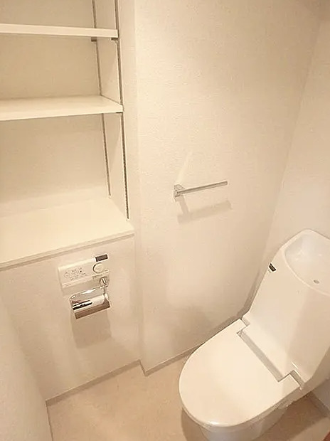 トイレ　別部屋参考写真