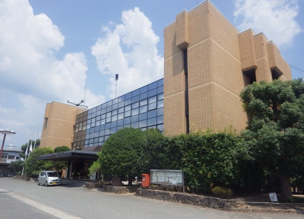 役所　木津川市役所加茂支所（役所）まで479m