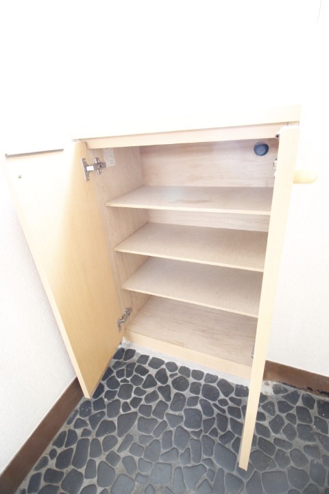 収納　※他部屋写真使用