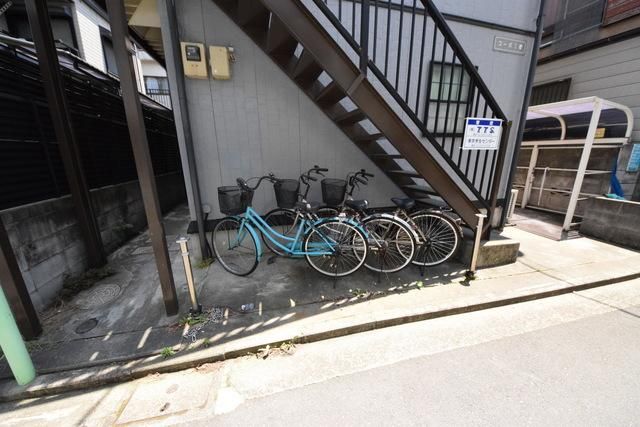 駐車場　★駐輪場★