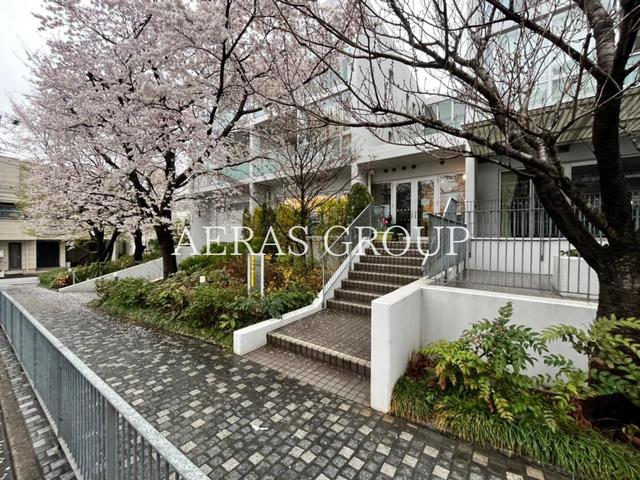 幼稚園・保育園　ひなたの森保育園(分園)（幼稚園・保育園）まで218m